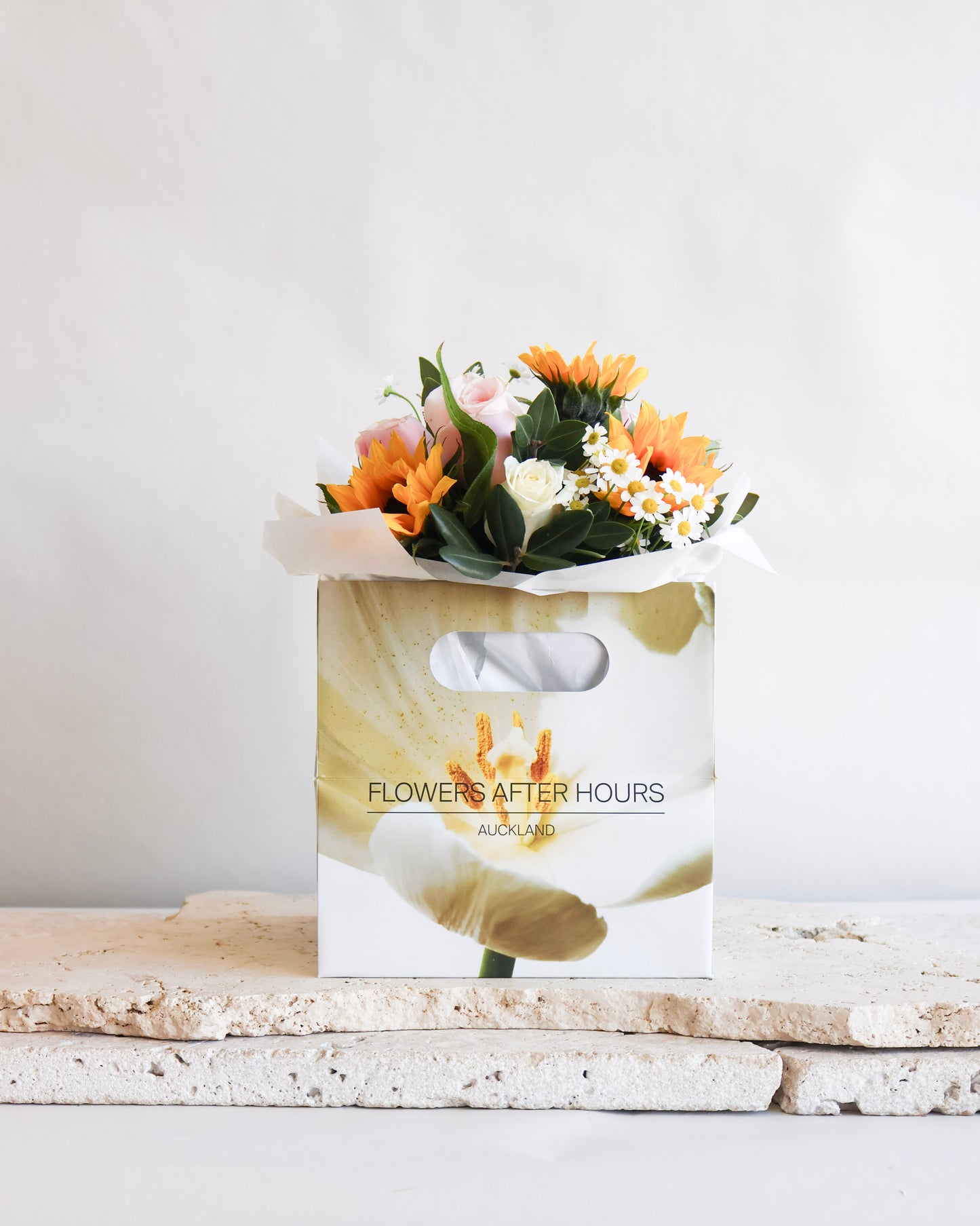 MID WEEK DEAL: GOLDEN MEADOW POSY
