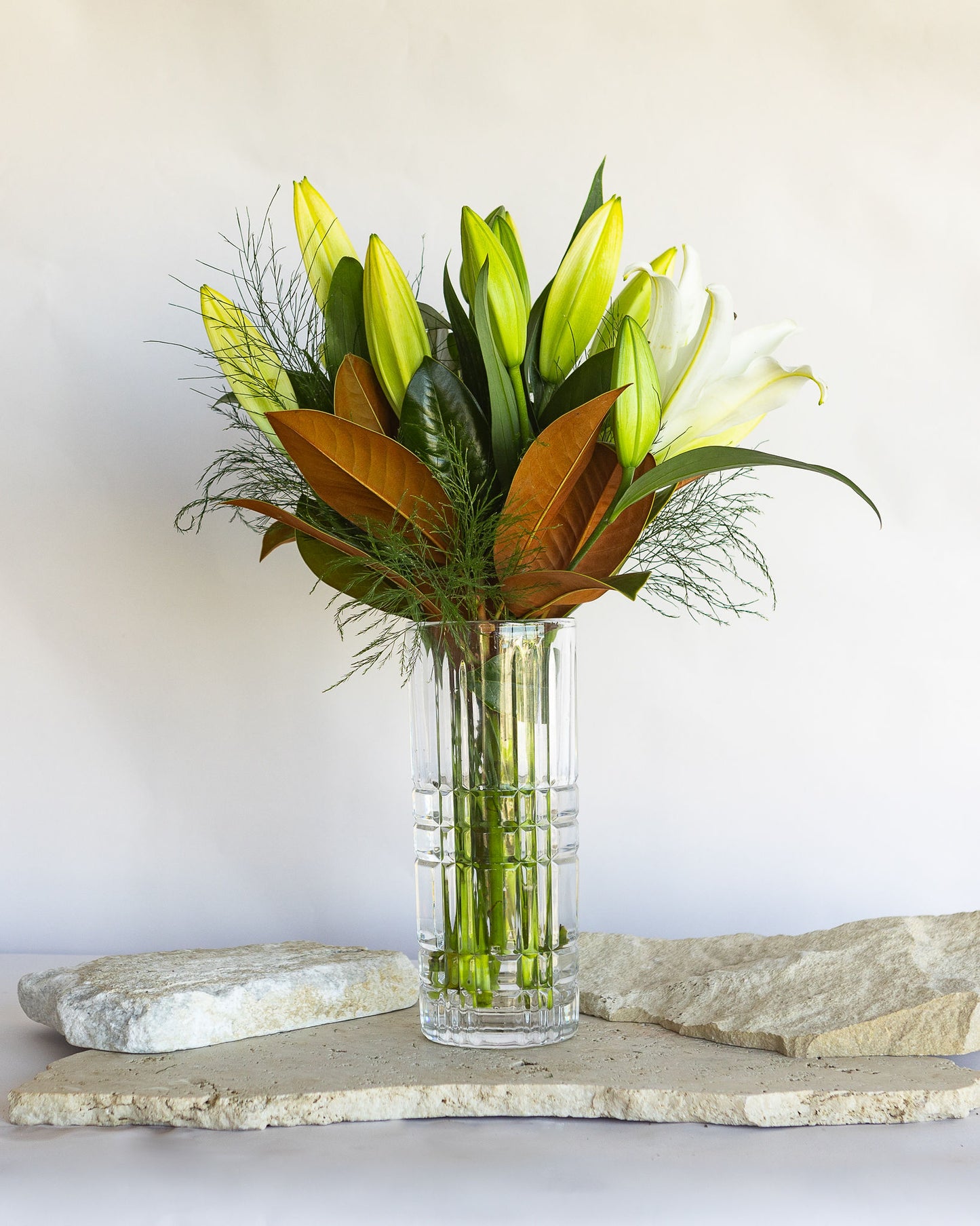 LOVELY LILIES WHITE