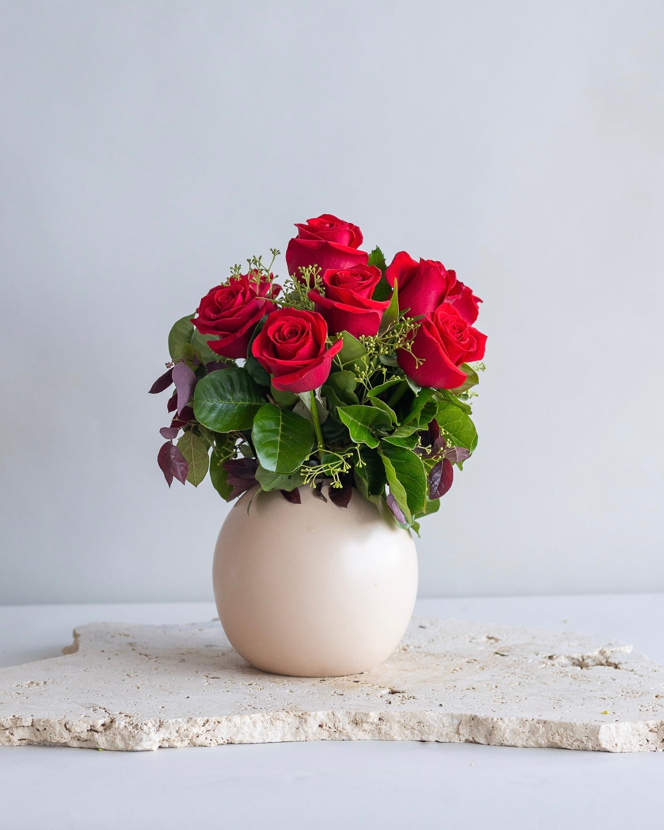 MINI RUBY: RED ROSE POSY