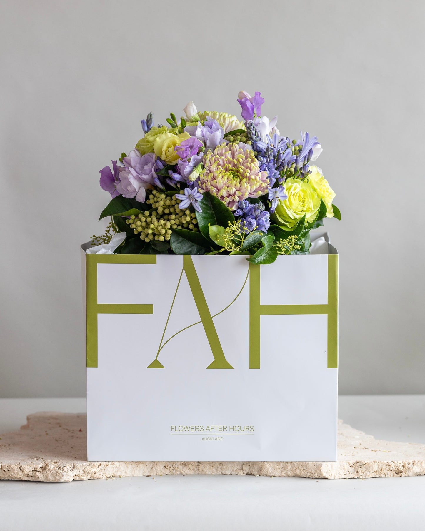 WISTERIA POSY