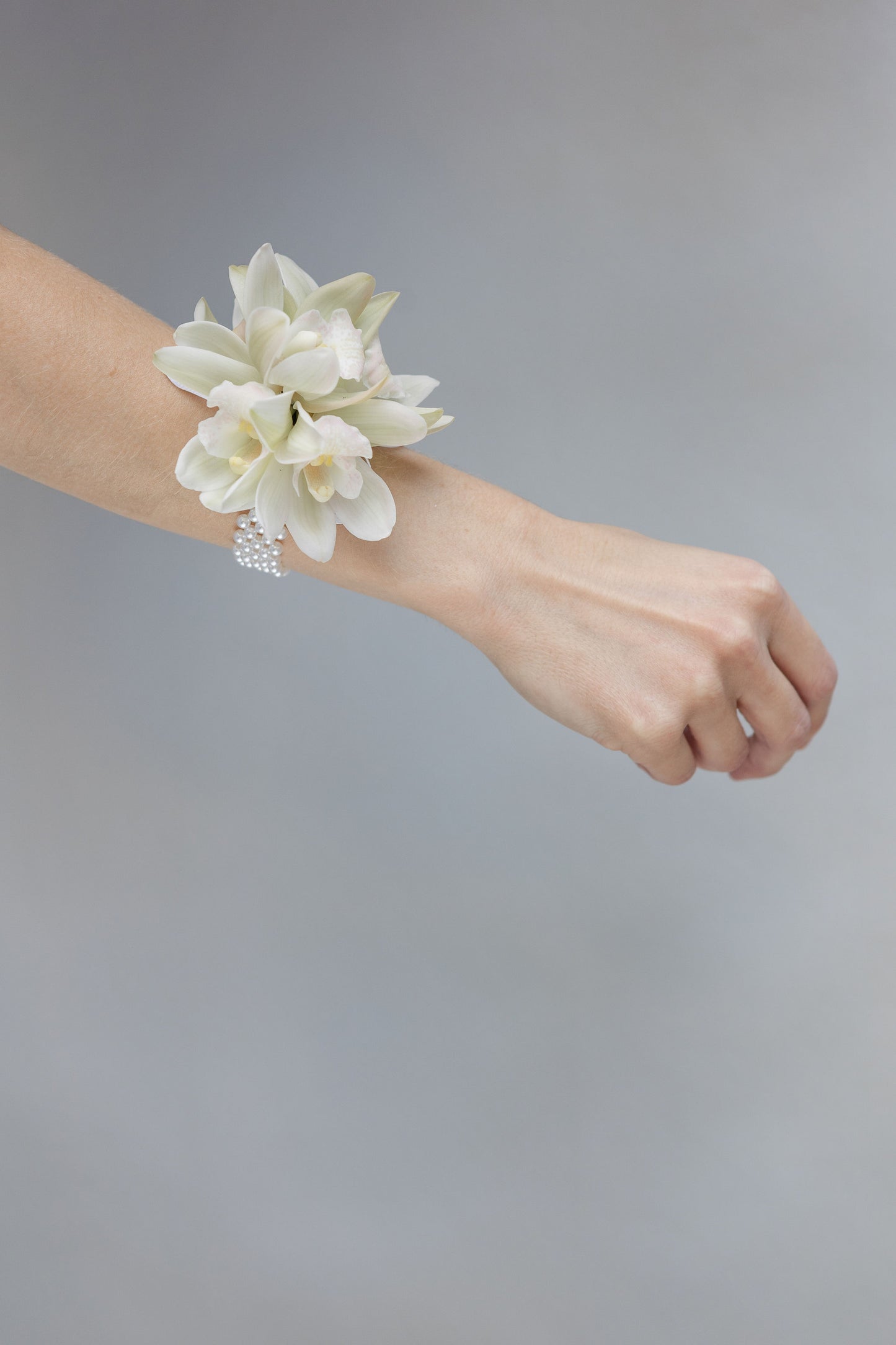 CORSAGE