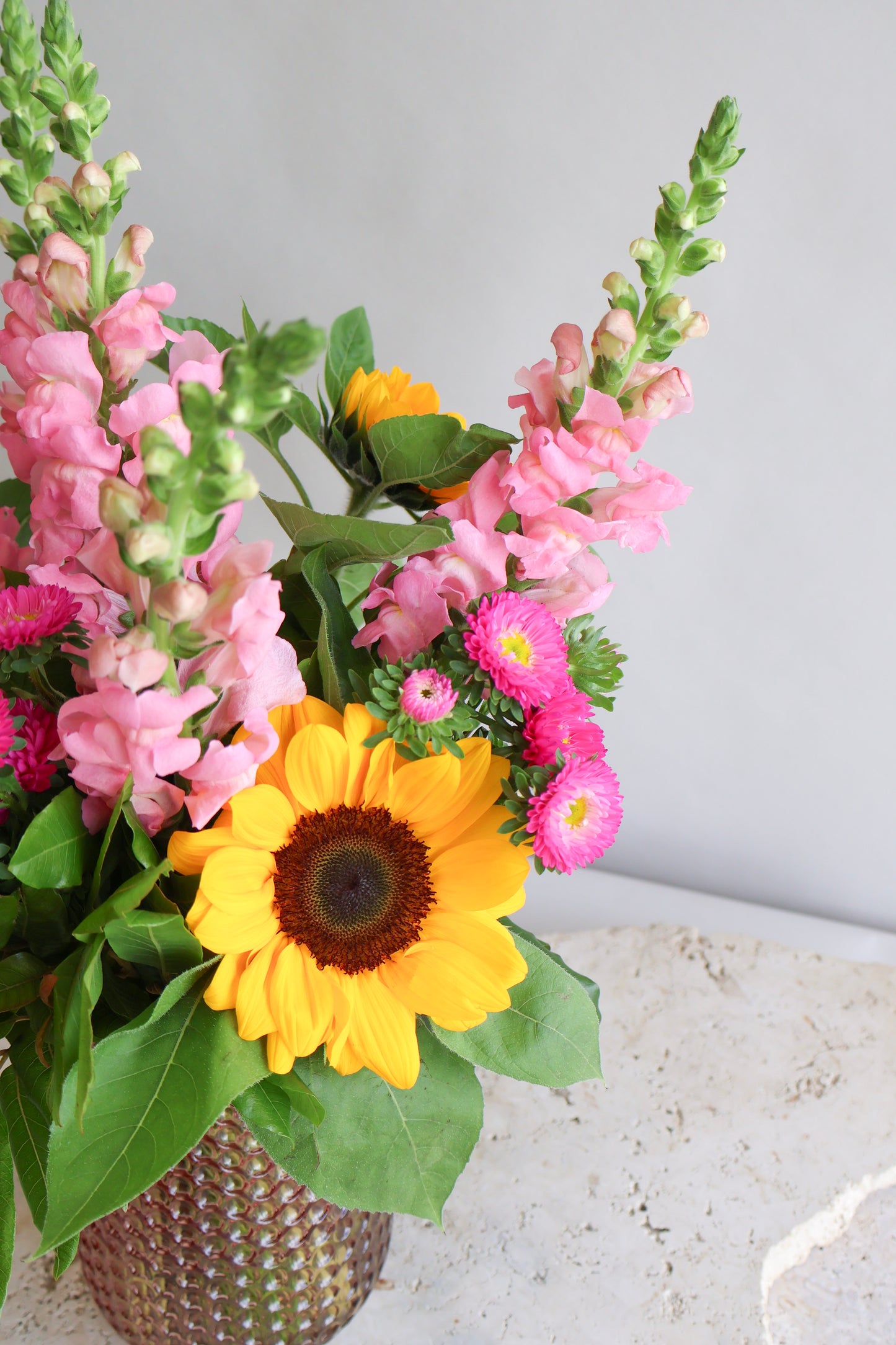 MID WEEK DEAL: PINK SUNBURST BOUQUET