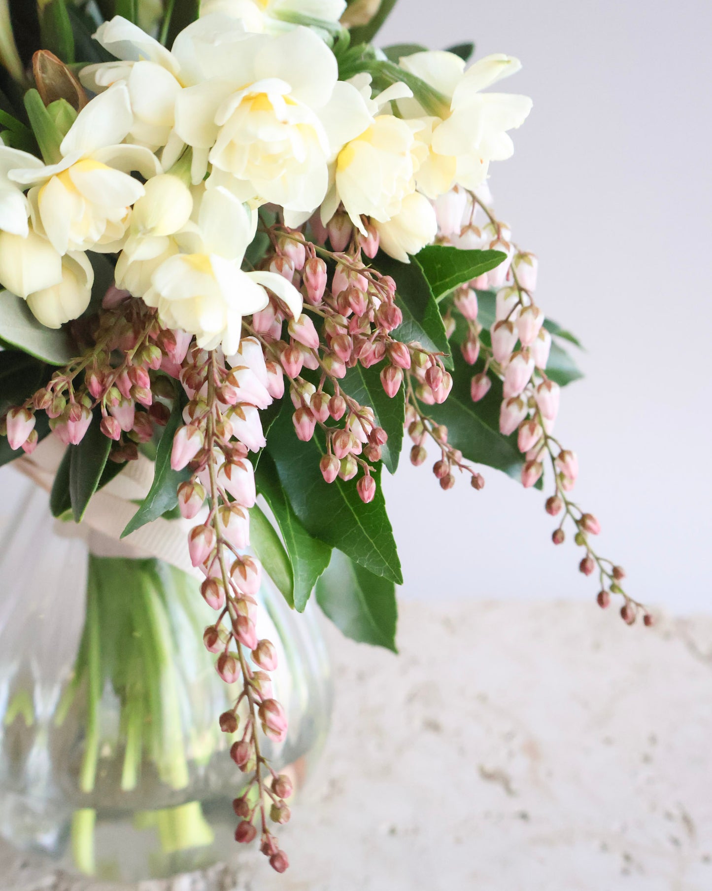 WEEKEND SPECIAL: SWEET SERENADE POSY