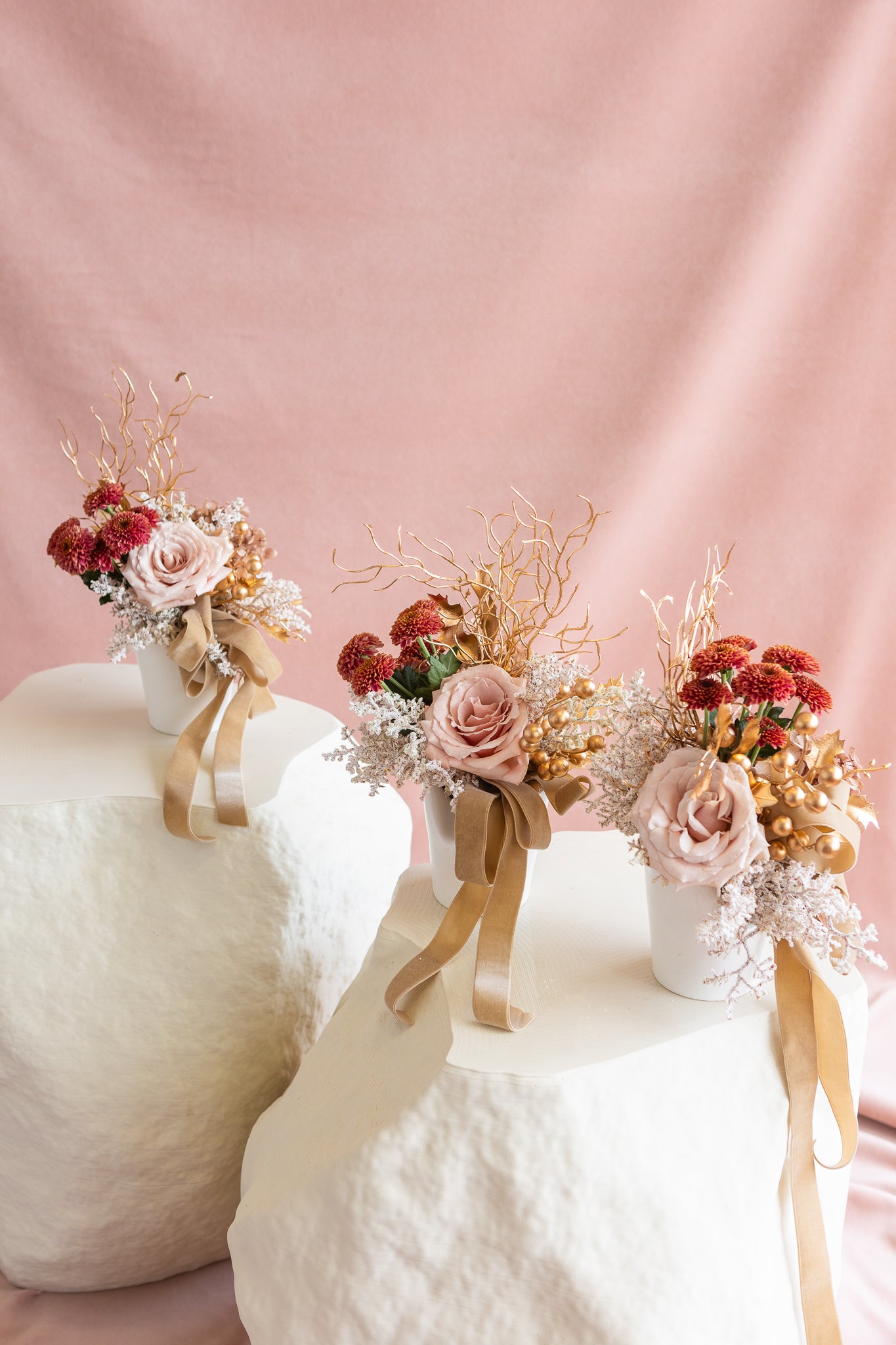 ROSEWATER MERINGUE CENTREPIECES