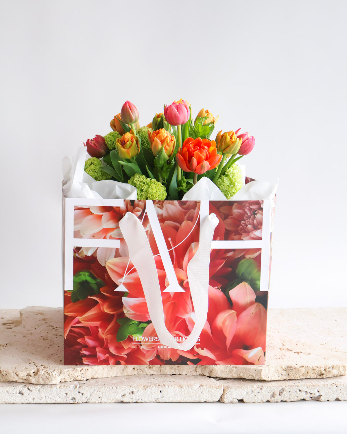 WEEKEND SPECIAL: DOUBLE TULIP DAYDREAM