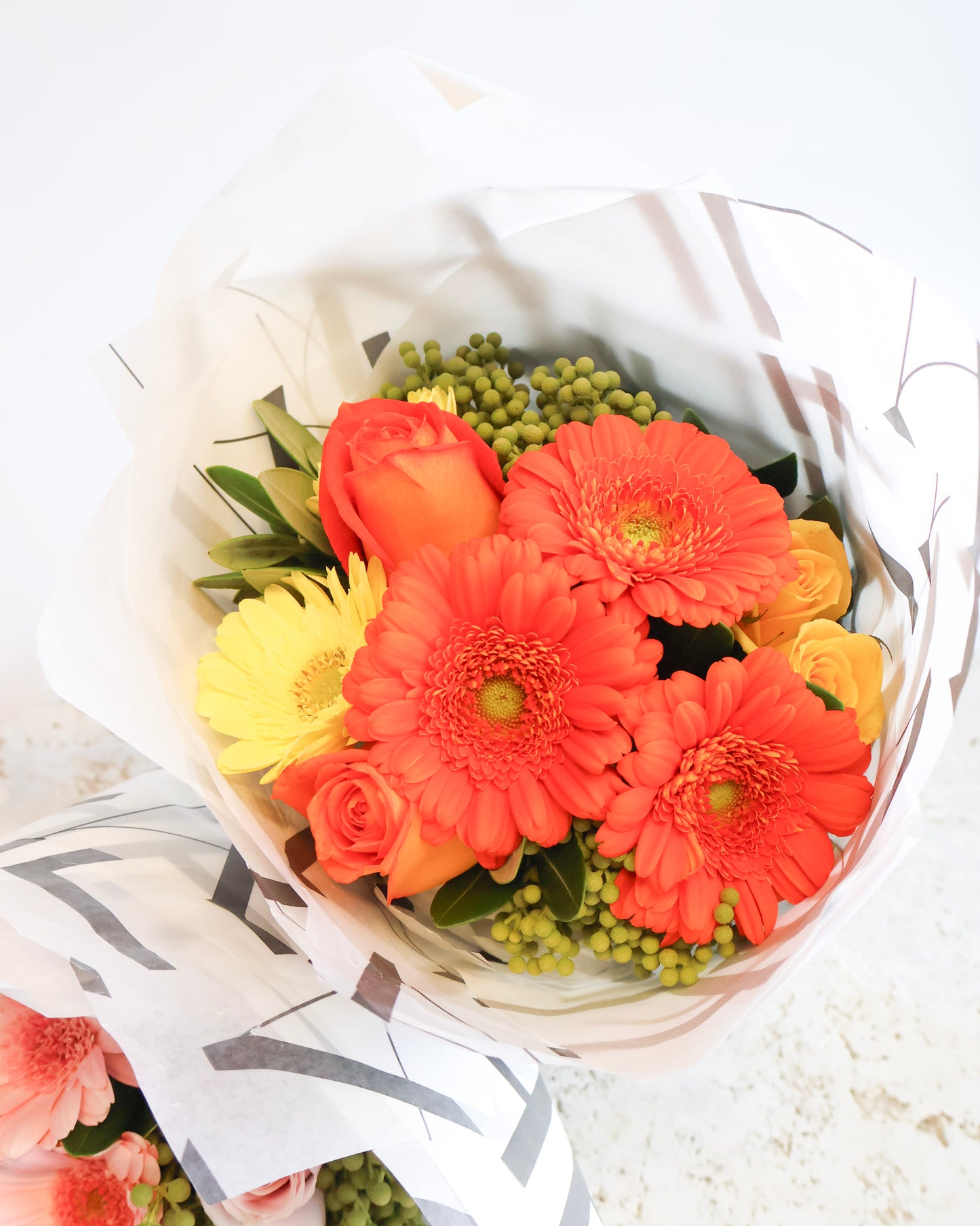 MID WEEK DEAL: GERBERA ROSE POSY