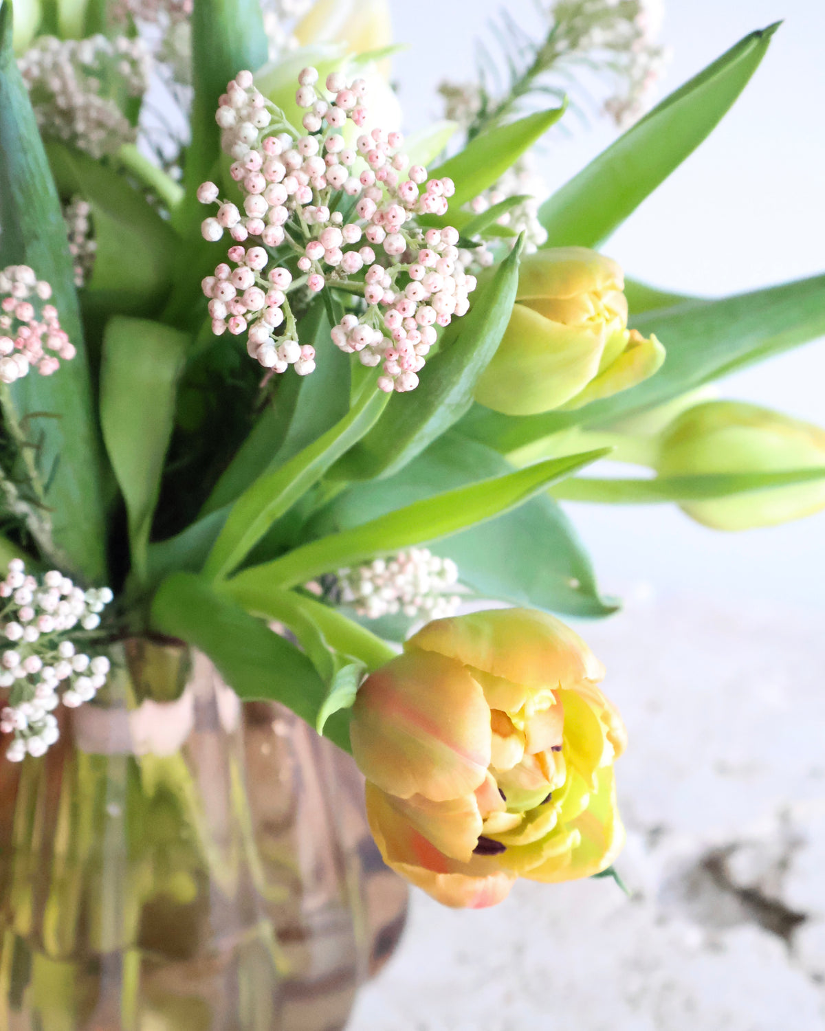 MID WEEK DEAL: CLEMENTINE & CREAM TULIP POSY