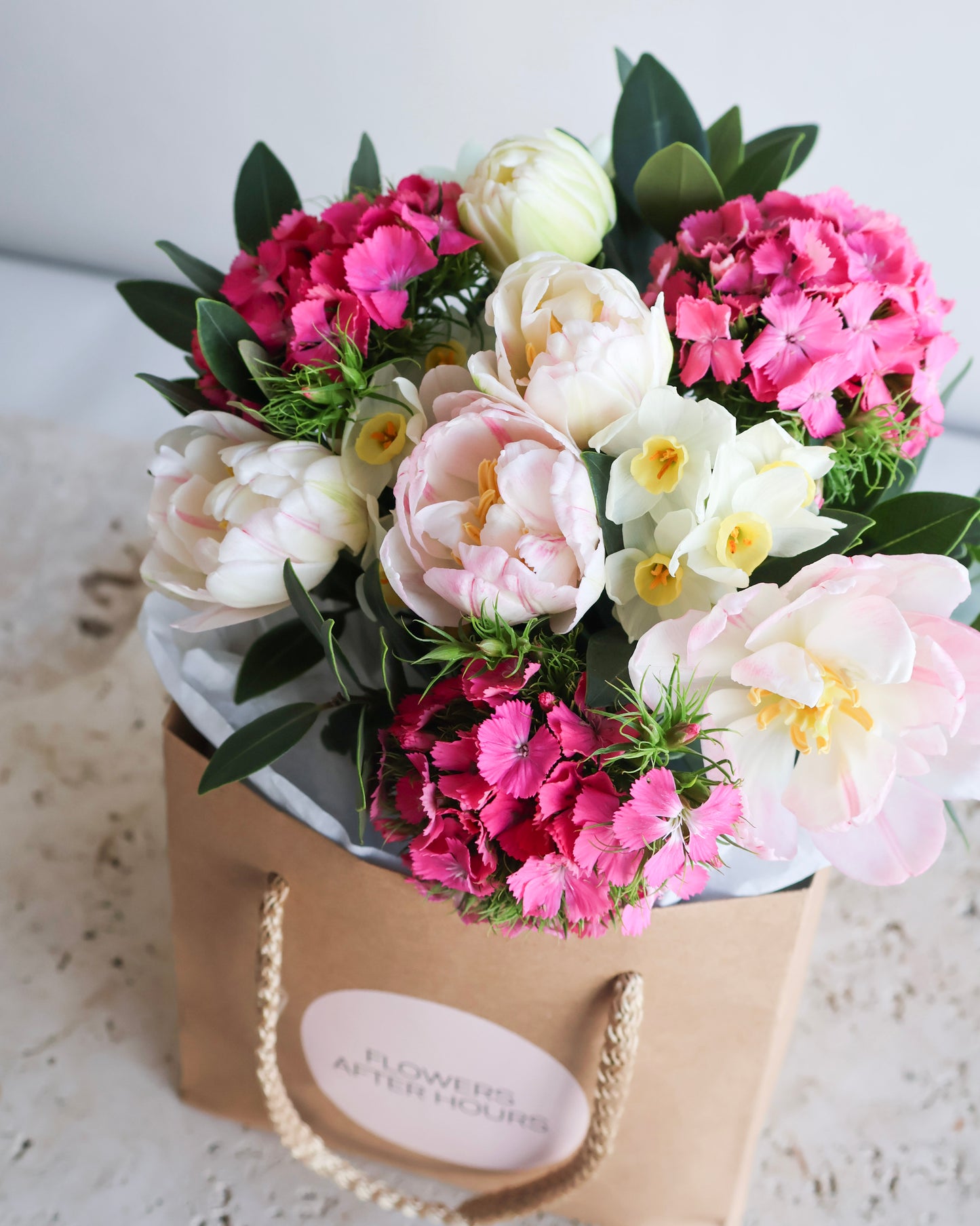MID WEEK DEAL: PETAL POETRY POSY WITH COMPLIMENTARY VASE