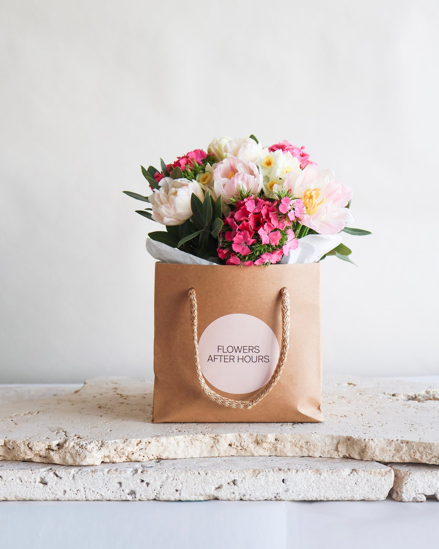 MID WEEK DEAL: PETAL POETRY POSY WITH COMPLIMENTARY VASE