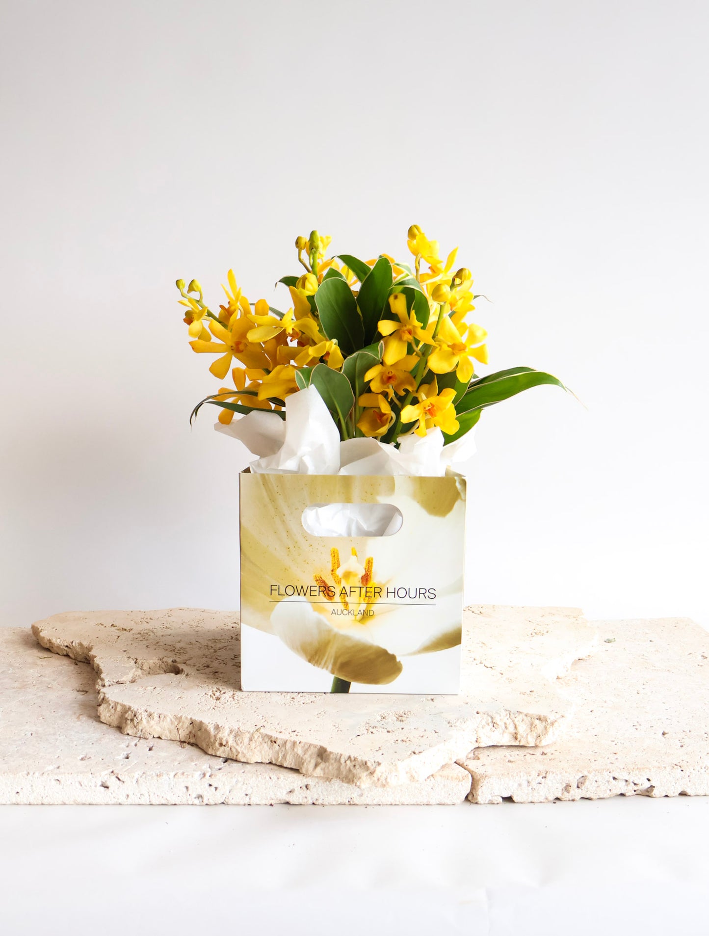 WEEKEND SPECIAL: TROPICAL PUNCH VASE ARRANGEMENT