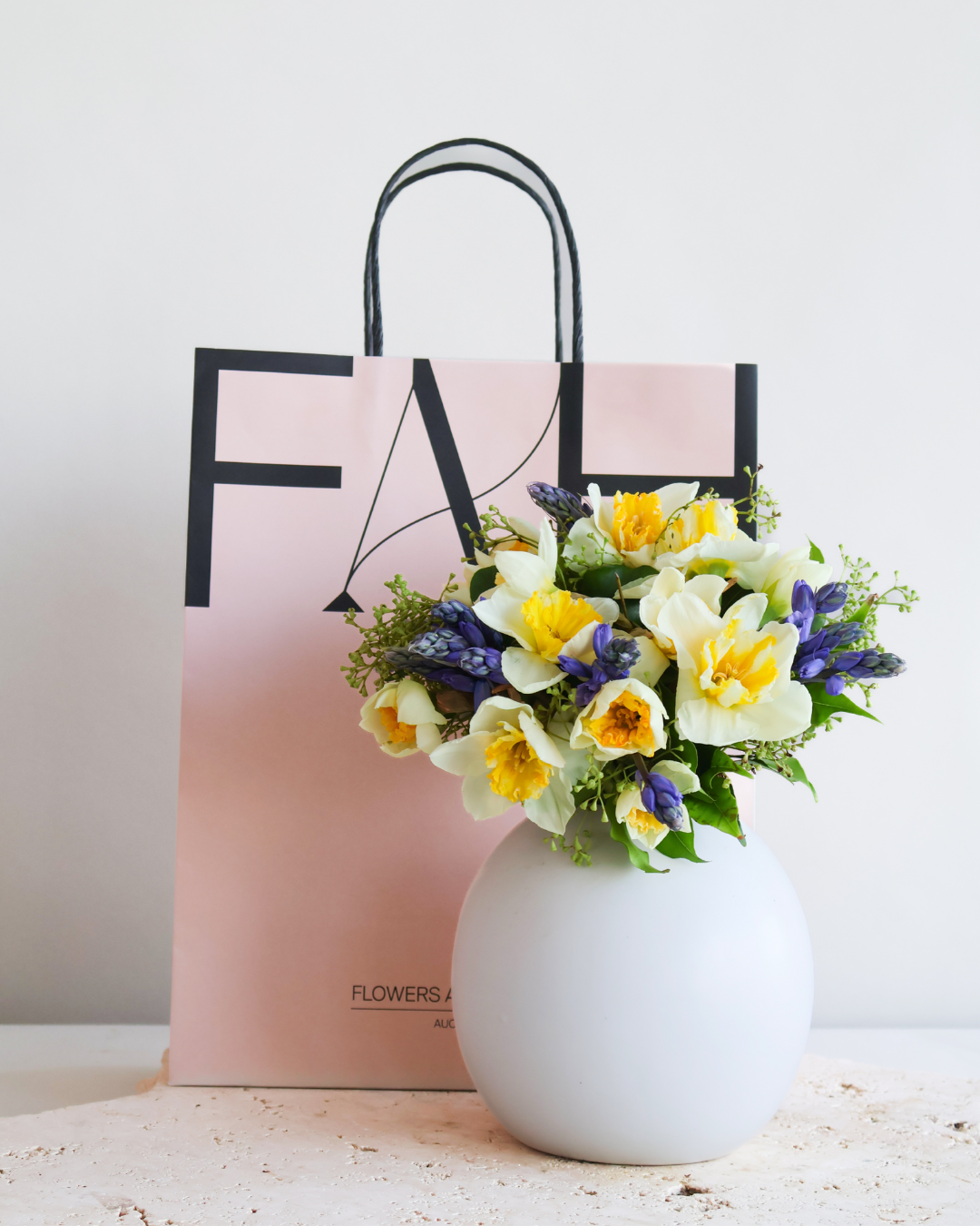 MID WEEK DEAL: BLUEBELL MEADOW POSY