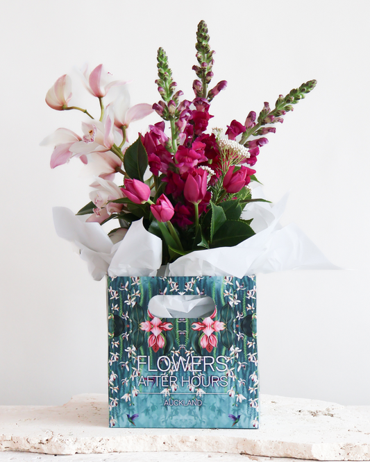 MID WEEK DEAL: MAGENTA MUSE MINI BLOOMETTE BAG
