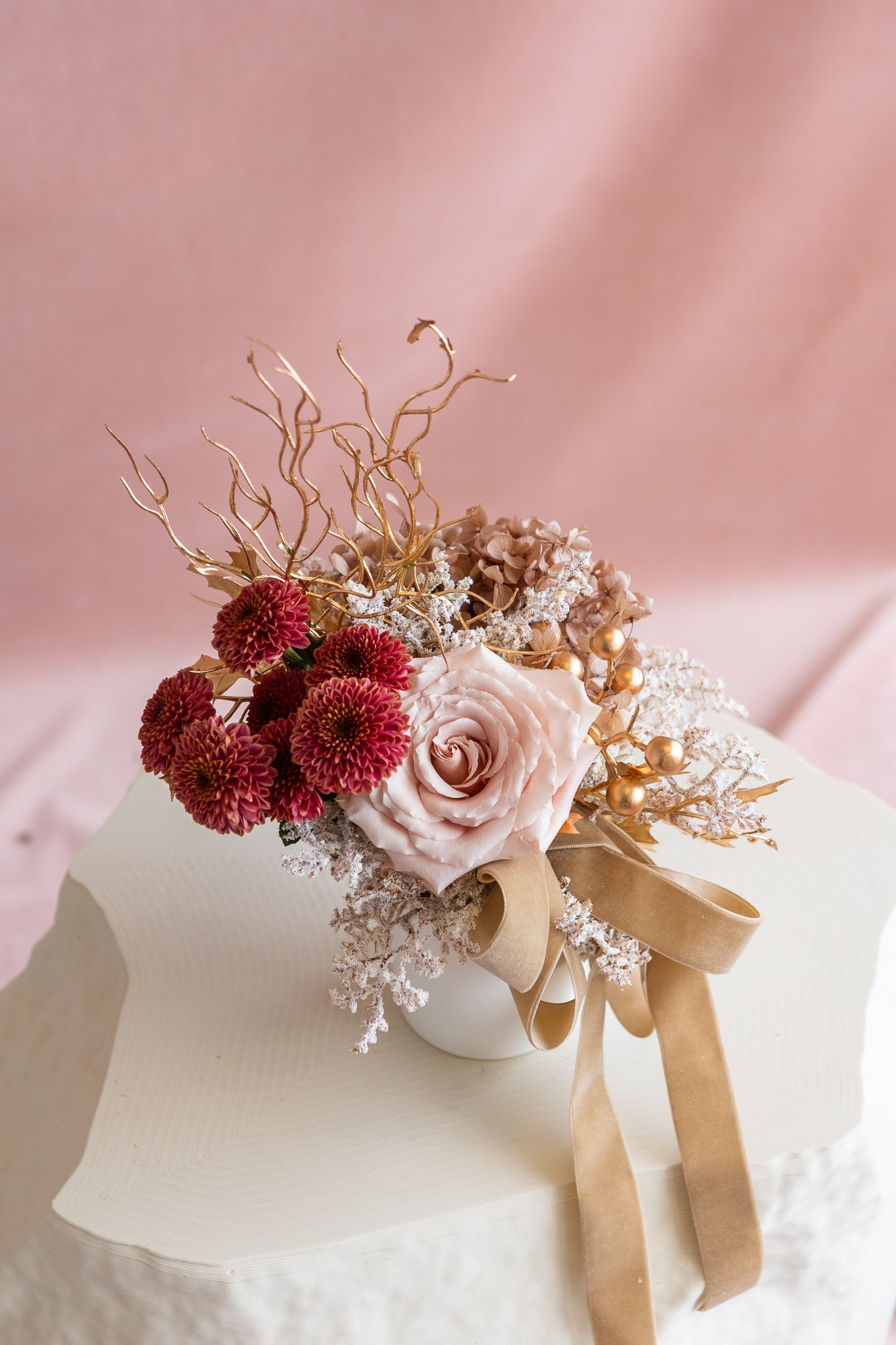 ROSEWATER MERINGUE CENTREPIECES