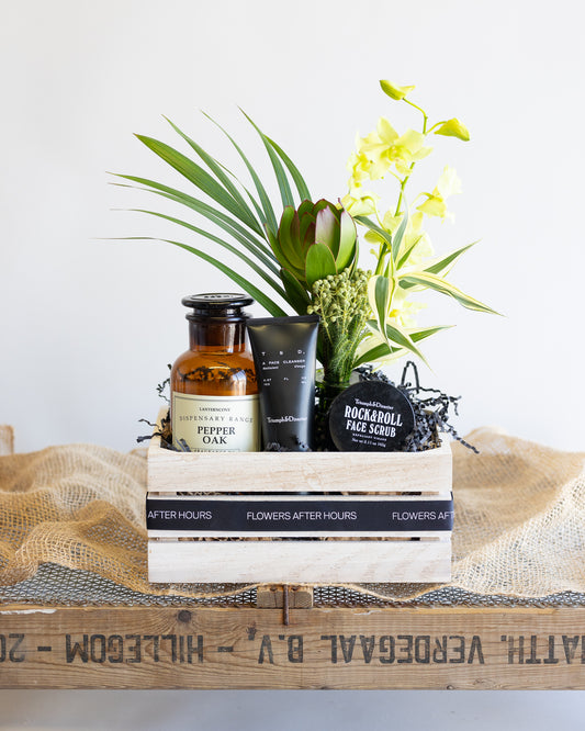 THE LITTLE LUXURIES GIFT BOX