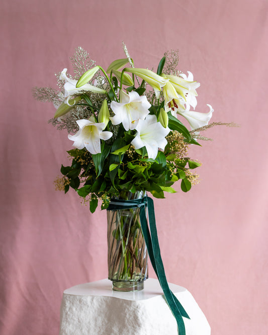 GILDED CHRISTMAS LILLIES