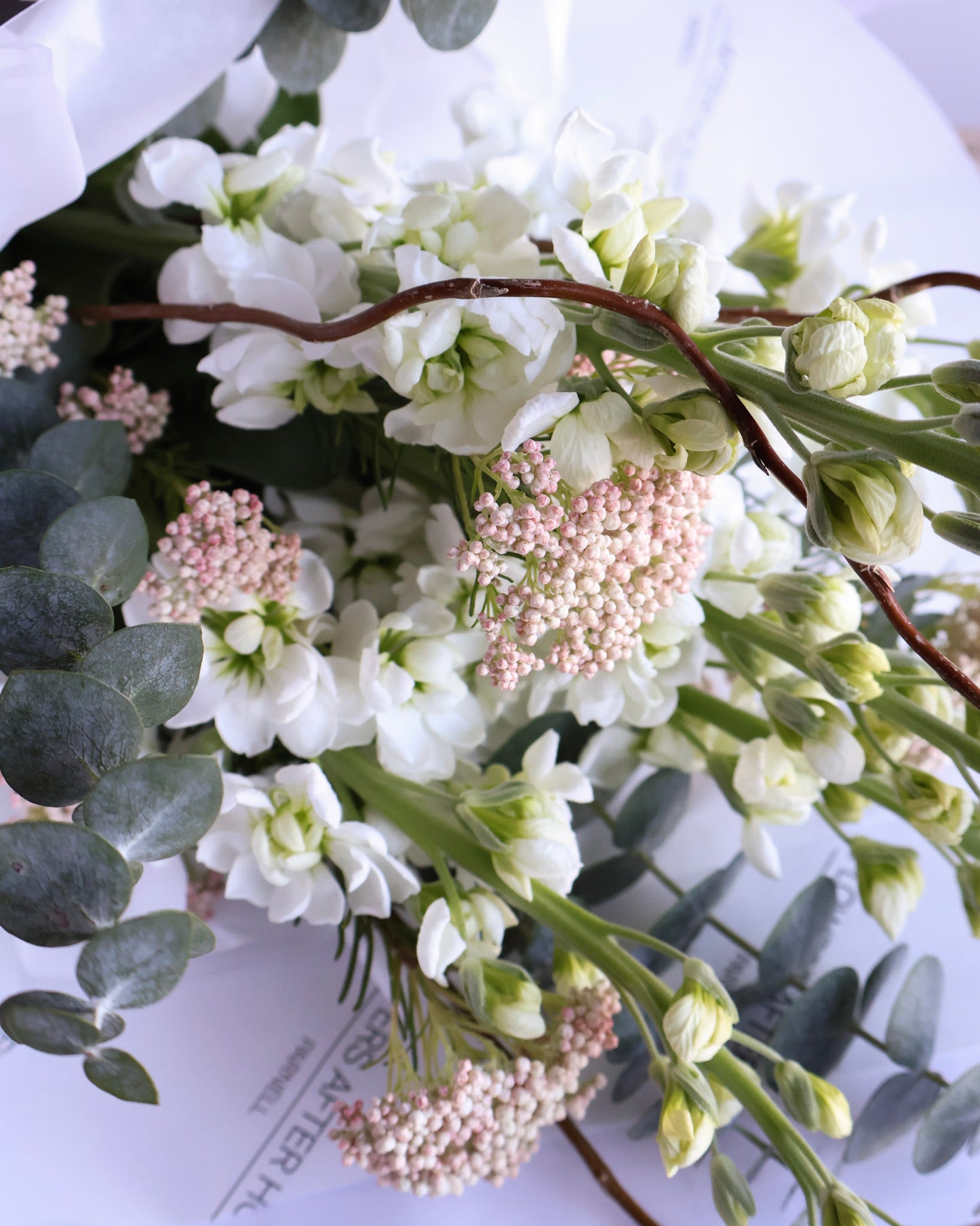MID WEEK DEAL: PINK WHISPER BOUQUET