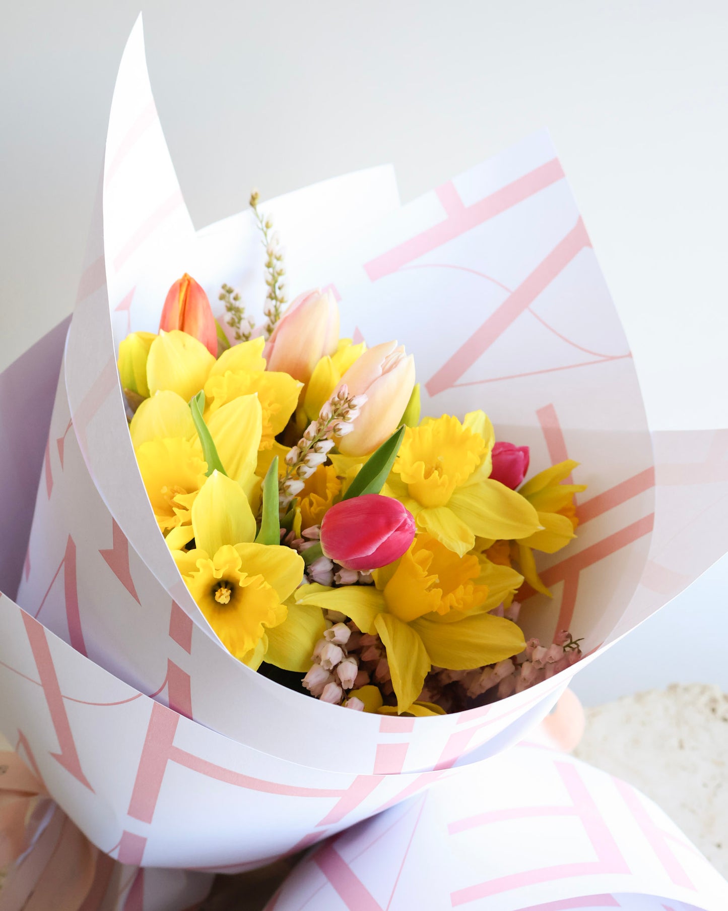 WEEKEND SPECIAL: SPRING MELODY BOUQUET