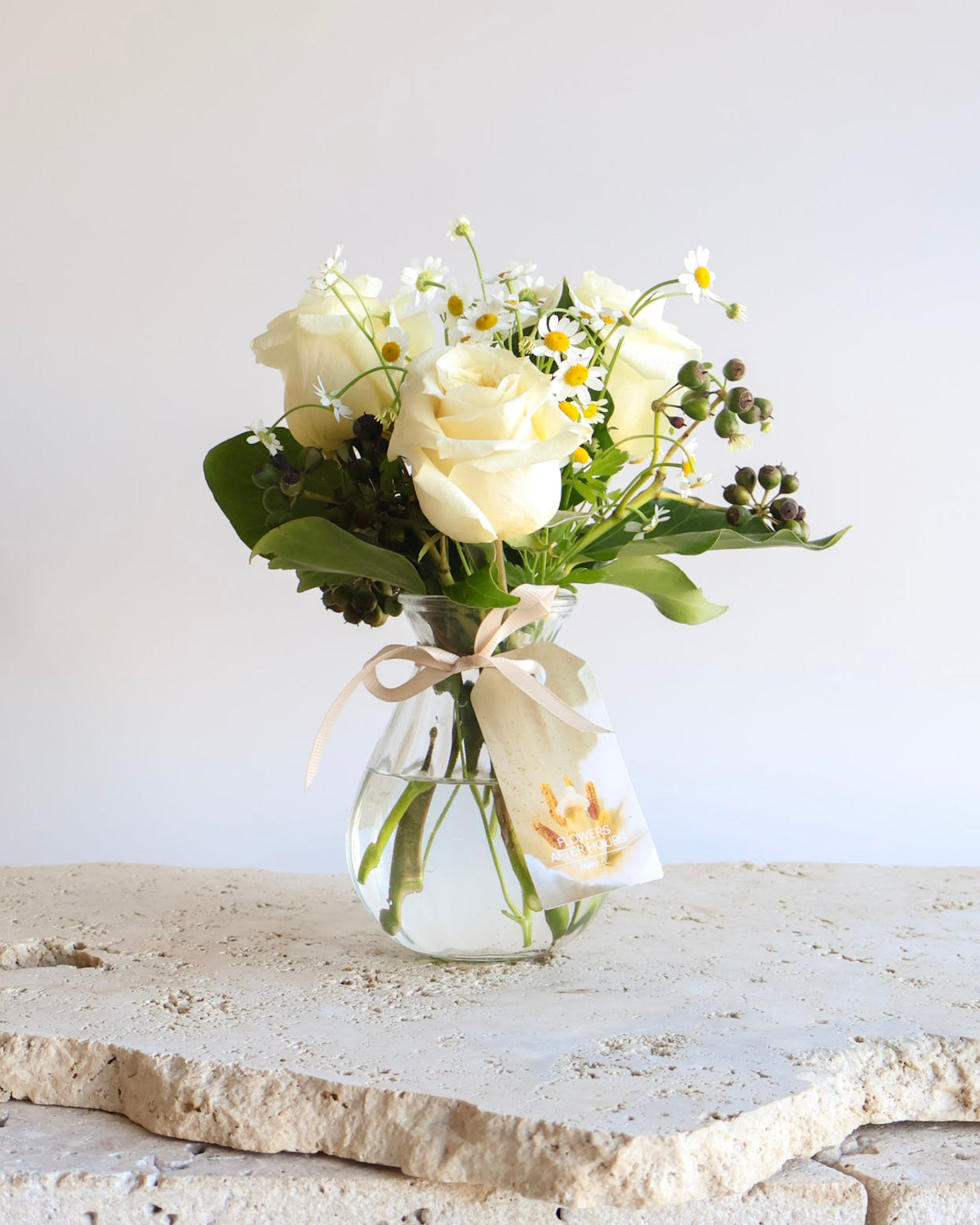MID WEEK DEAL: BUTTERCREAM BUD VASE ARRANGEMENT