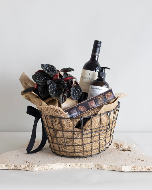 THE MAN MADE INDULGENCE GIFT SET