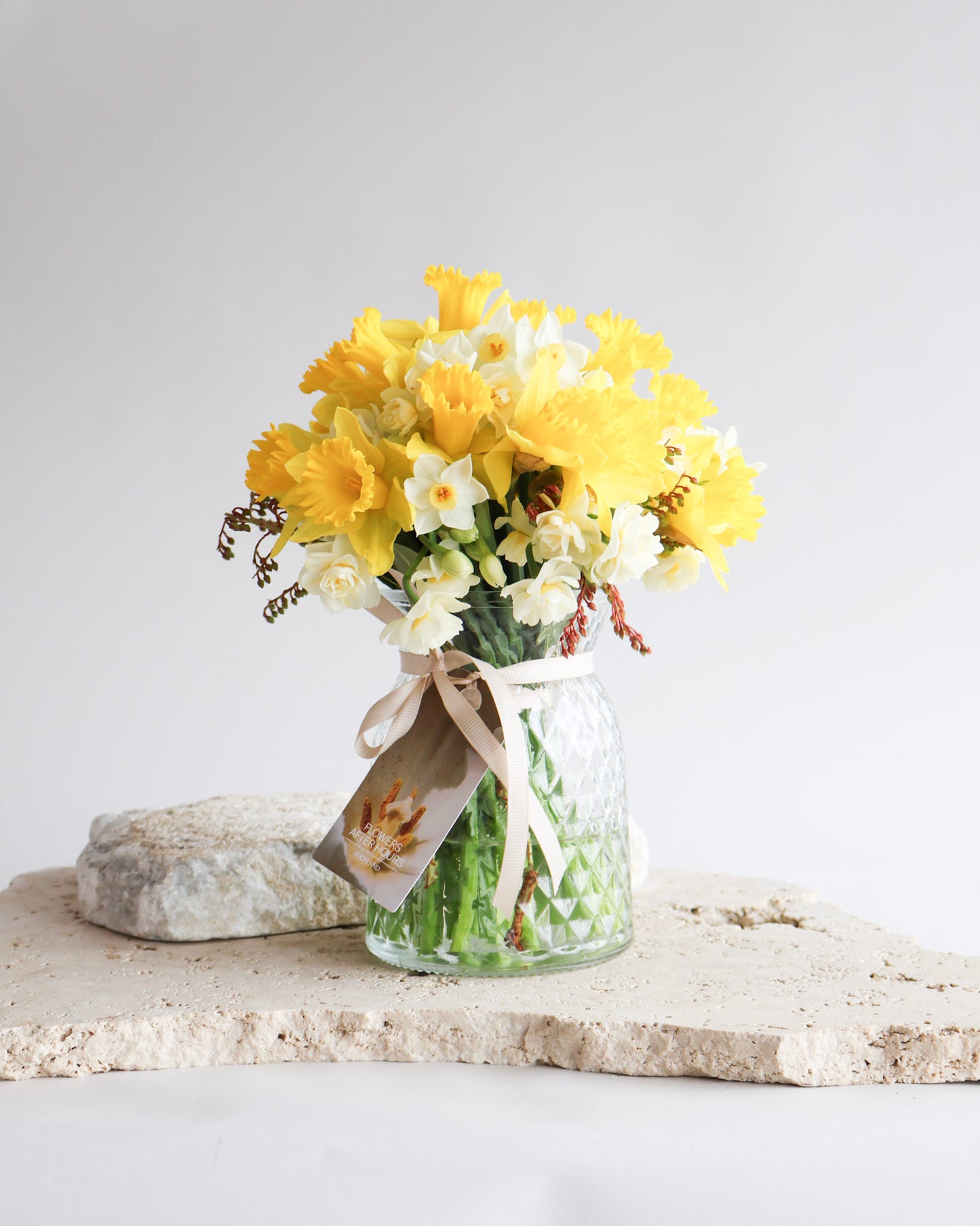WEEKEND SPECIAL: THE PROMISE OF SPRING BOUQUET