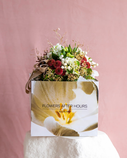 GINGERBREAD SOUFFLÉ POSY