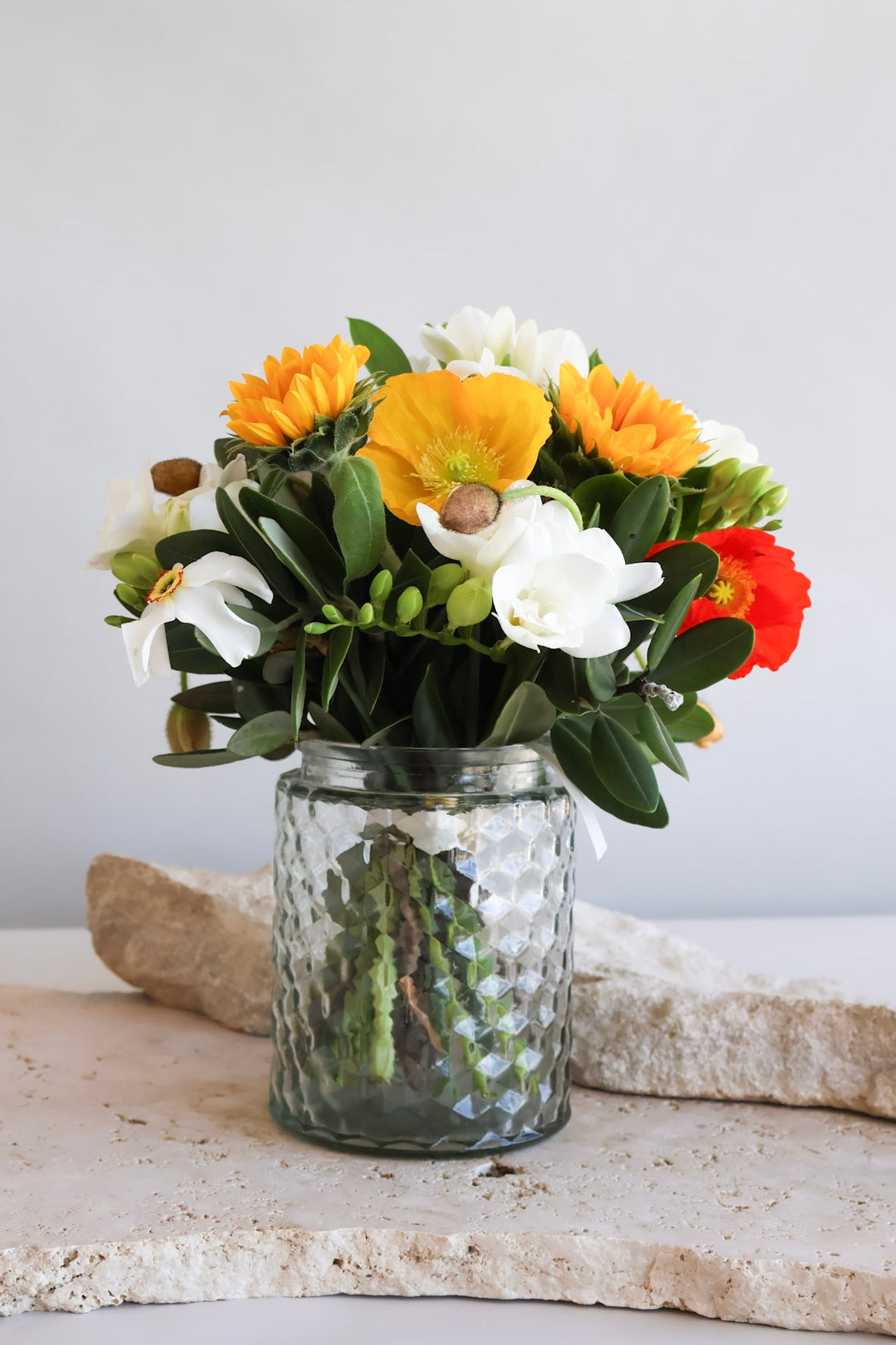 WEEKEND SPECIAL: SUNSHINE SERENADE BOUQUET