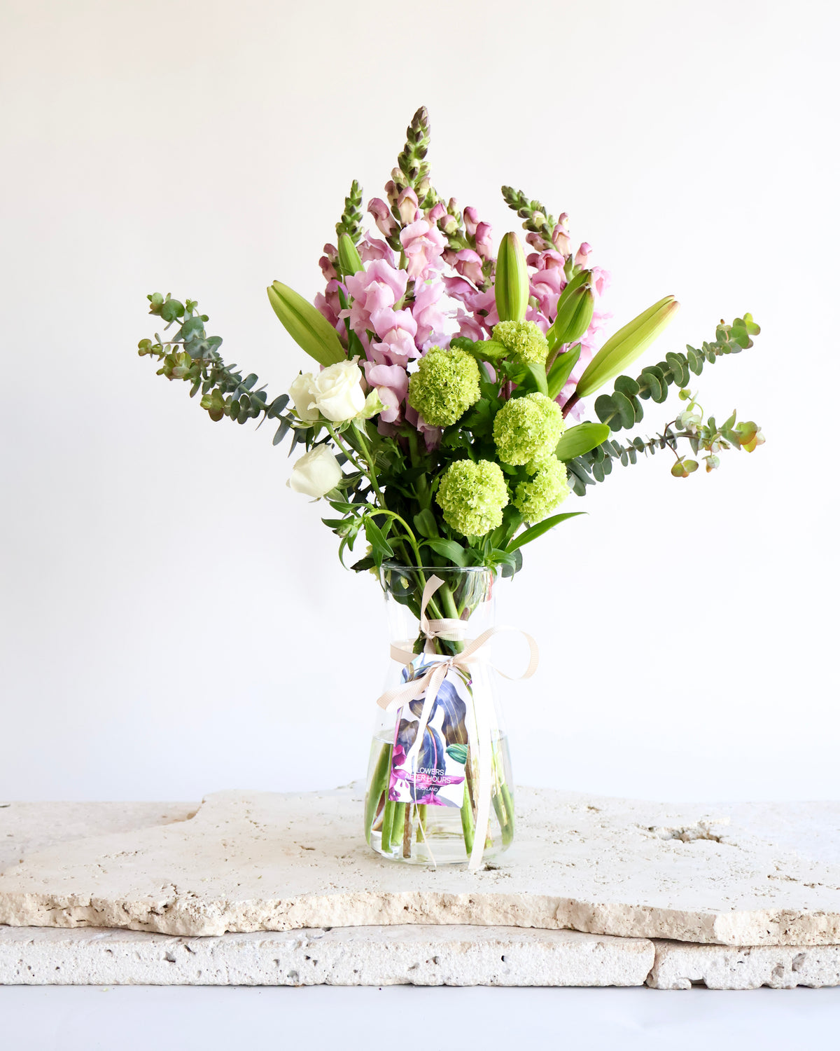 MID WEEK DEAL: LAVENDER & LIME CREAM BOUQUET